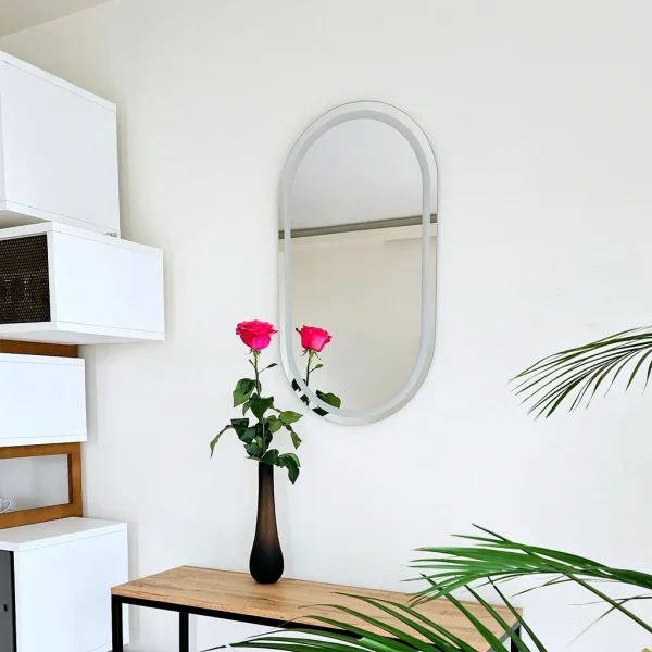 Lustro Podswietlane Owalne Bez Ramy 600x600