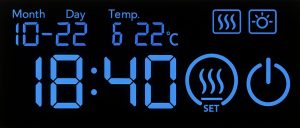 Włącznik dotykowy z wyświetlaczem LCD - zegar, data, temperatura